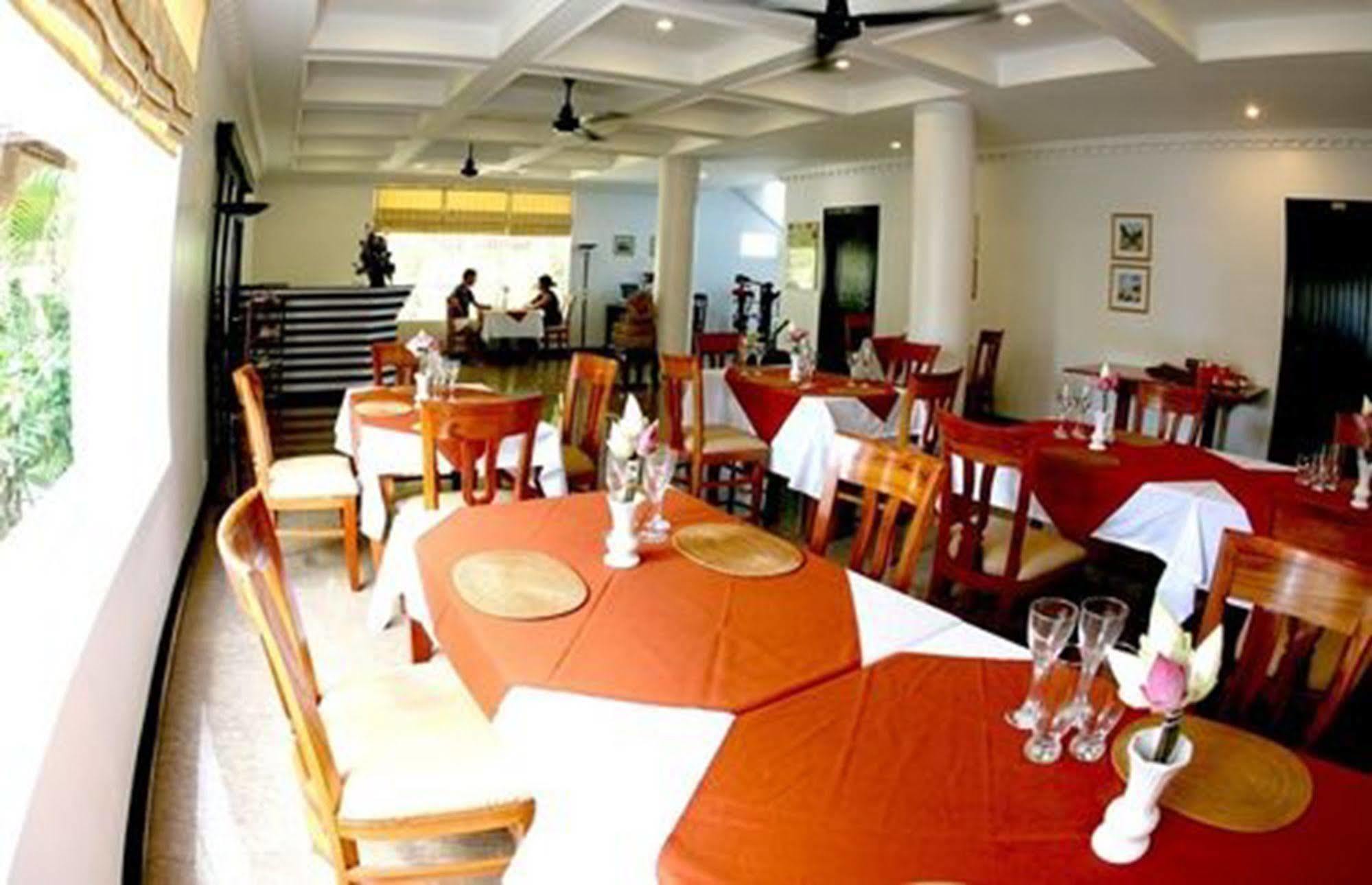Mom's Guesthouse Siem Reap Extérieur photo